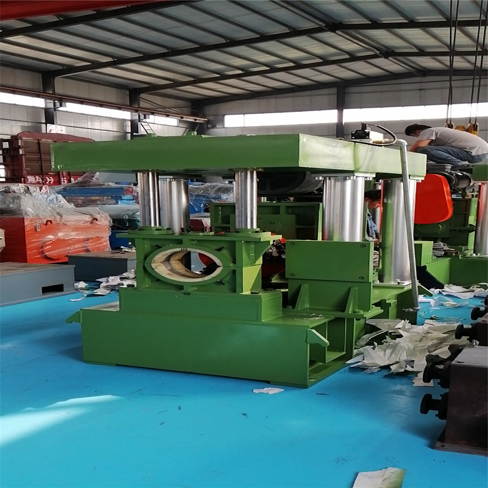 End Facing & Chamfering Machine