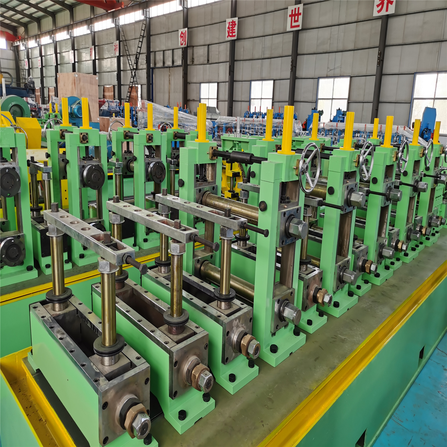 Low Carbon Steel Tube Making Machinery HG60 ERW Carbon Steel Tube 